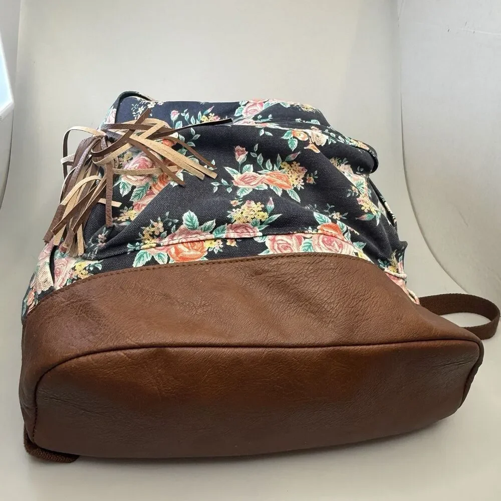 MUDD Backpack Canvas Navy Blue Floral Tassel Pulls Faux Leather EUC